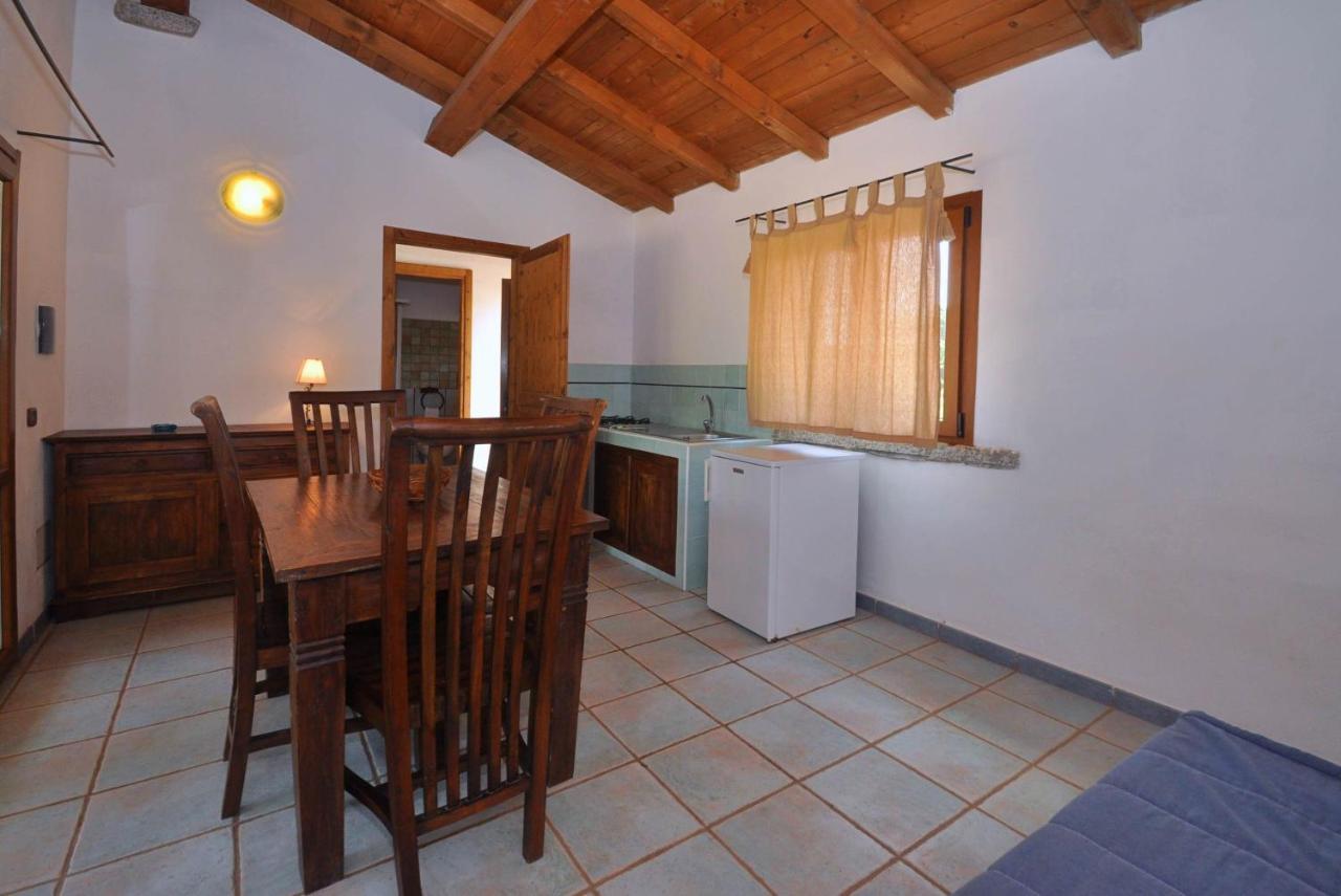 Mare Di Ginepri Apartment Badesi Luaran gambar